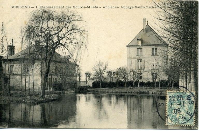 Soissons - L'établissement des sourds-muets - Ancienne abbaye Saint-Médard_0