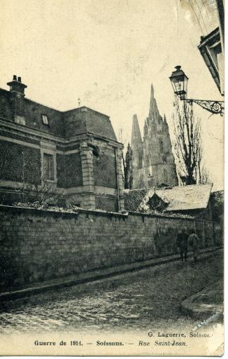 Soissons - Guerre de 1914 - Rue Saint-Jean_0