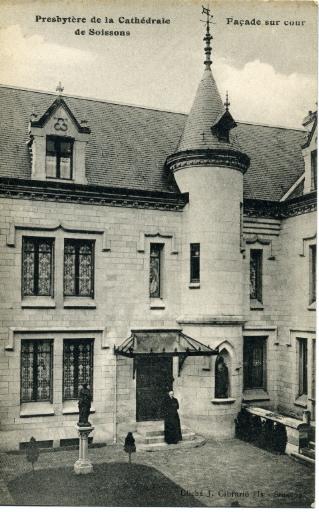 Soissons - Presbytère de la Cathédrale de Soissons - Façade sur cour_0