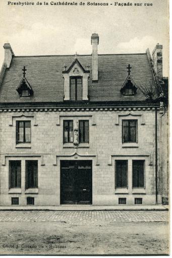 Soissons - Presbytère de la Cathédrale de Soissons - Façade sur rue_0