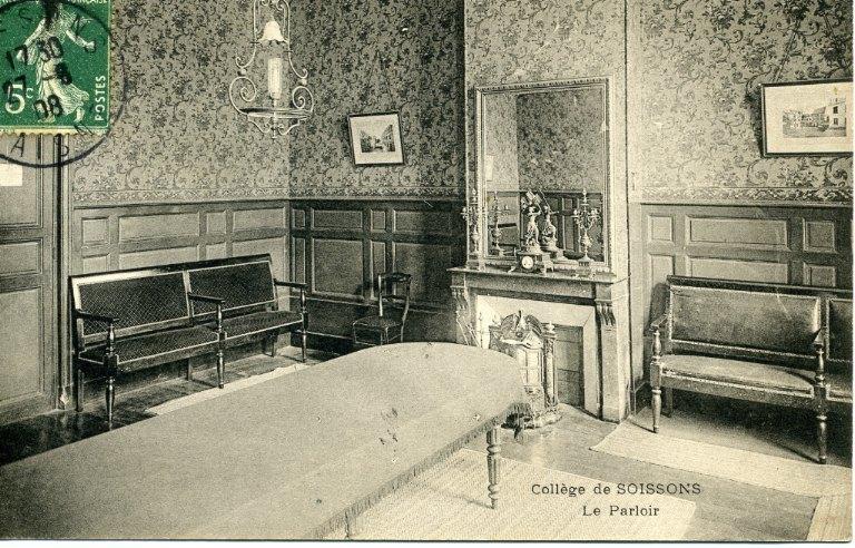 Collège de Soissons - Le Parloir_0