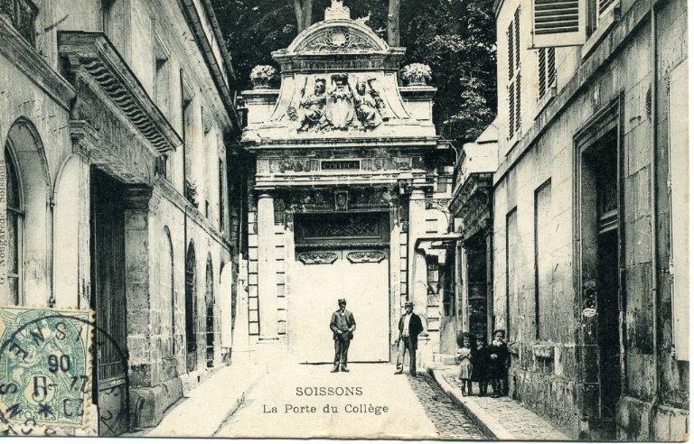 Soissons - La Porte du Collège_0