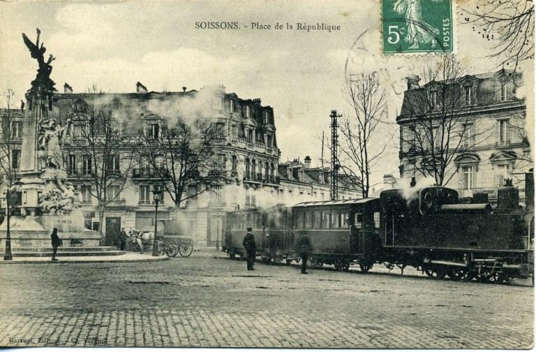 Soissons - Place de la République_0