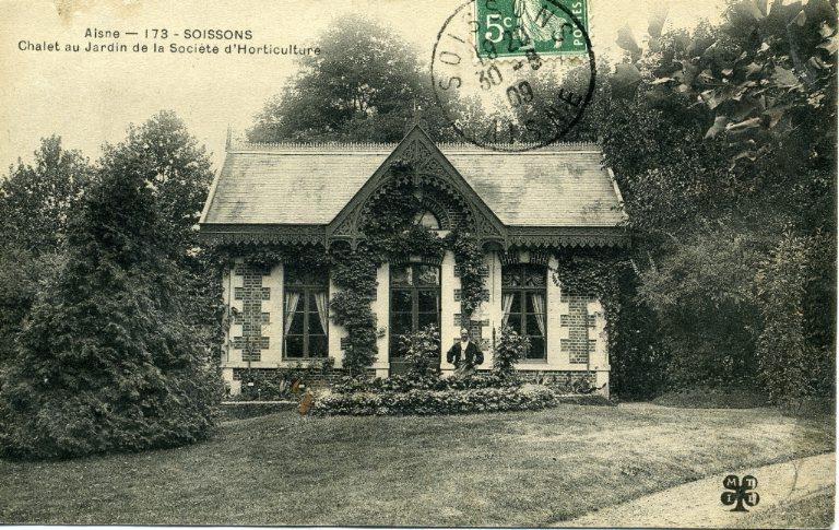 Soissons - Chalet au Jardin de la Société d'Horticulture_0