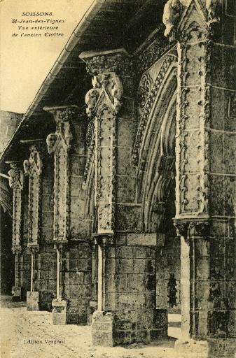 Soissons - Saint-Jean-des-Vignes - Vue extérieure de l'ancien Cloître_0