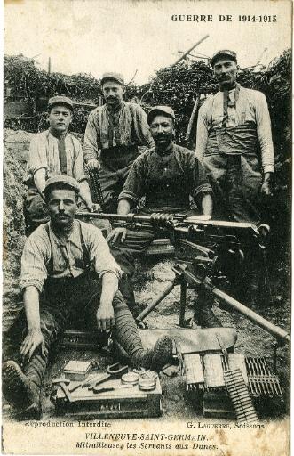 Guerre de 1914-1915 - Villeneuve-Saint-Germain - Mitrailleuse, les Servants aux Dunes_0