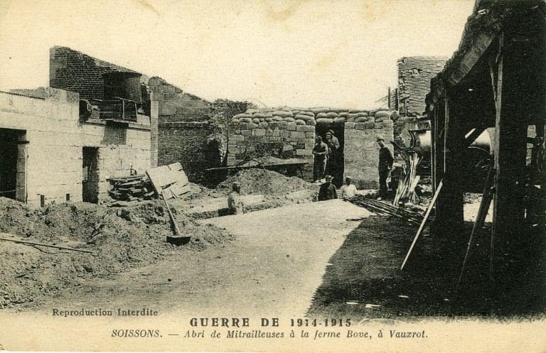 Guerre 1914-1915 - Soissons - Abri de Mitrailleuses à la ferme Bove, à Vauxrot_0