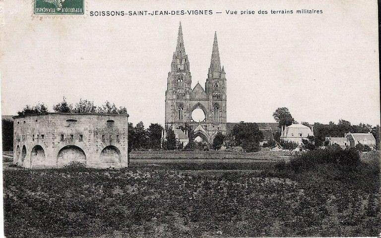 Soissons - Saint-Jean-des-Vignes - Vue prise des terrains militaires_0