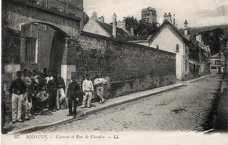 Soissons - La Caserne et Rue de Flandre_0