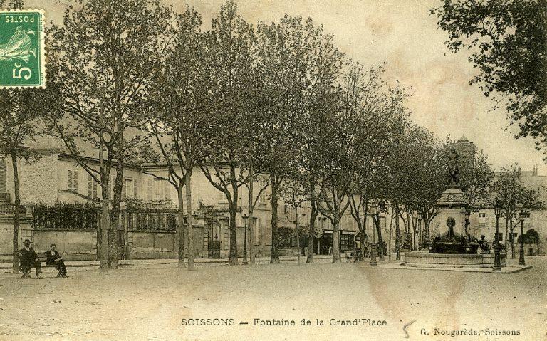 Soissons - Fontaine de la Grand'Place_0