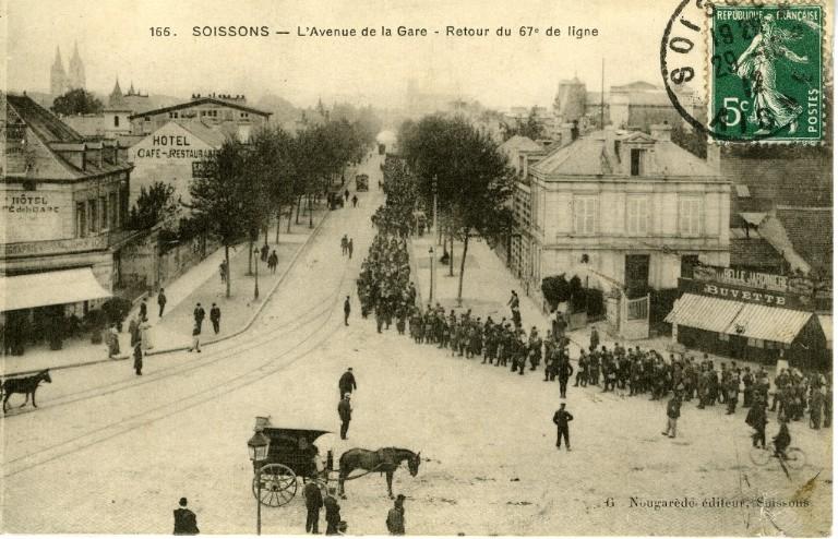 Soissons - Avenue de la gare - Retour du 67e de ligne_0