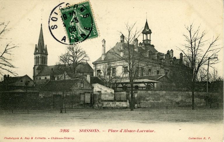 Soissons - Place d'Alsace Lorraine_0