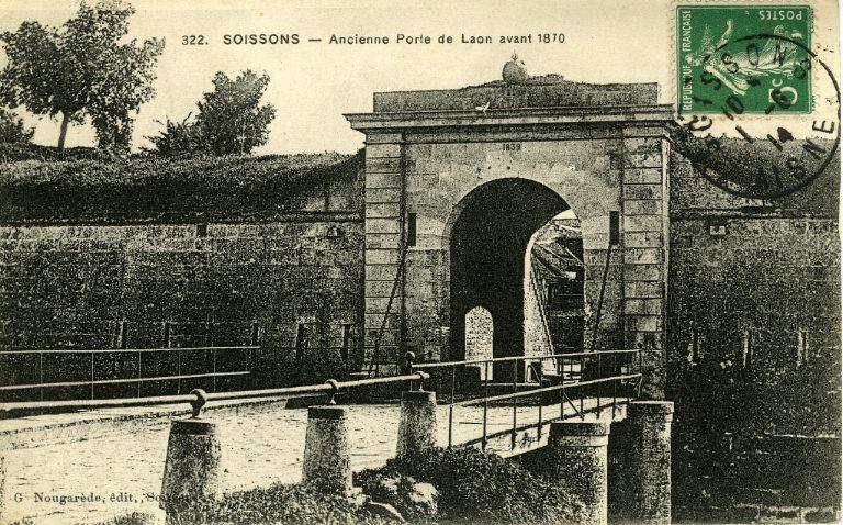 Soissons - Ancienne Porte de Laon avant 1870_0