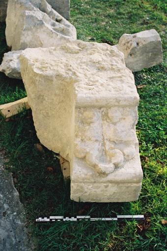Frise, élément d'architecture, fragment_0