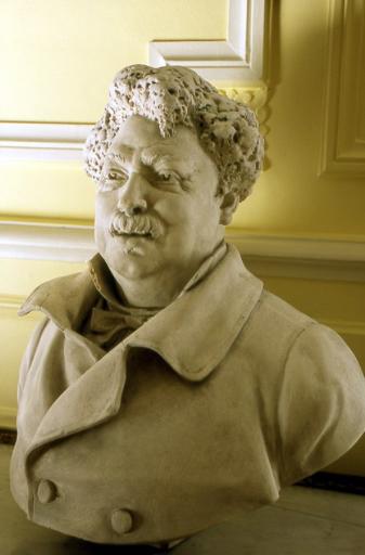 Buste d'Alexandre Dumas Père_1