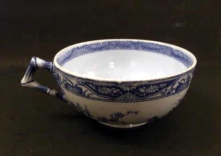 Tasse, soucoupe (ronde)_2
