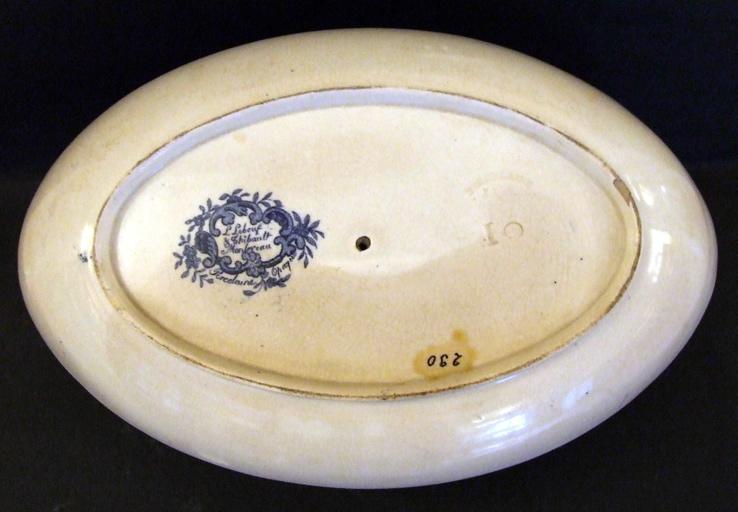 Pêcheurs au bord d'un lac (titre factice)_1