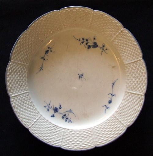 Assiette (ronde, polylobée)_0