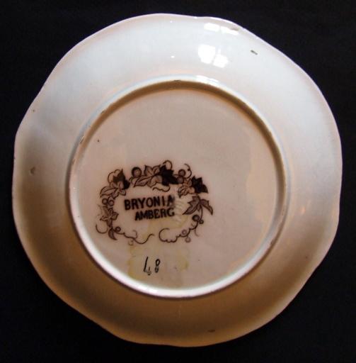 Tasse, soucoupe (ronde), couvercle (rond)_1