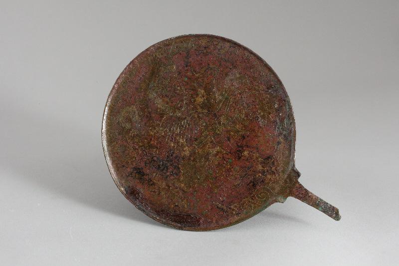 Miroir à manche : combat de Bellérophon et la Chimère_0