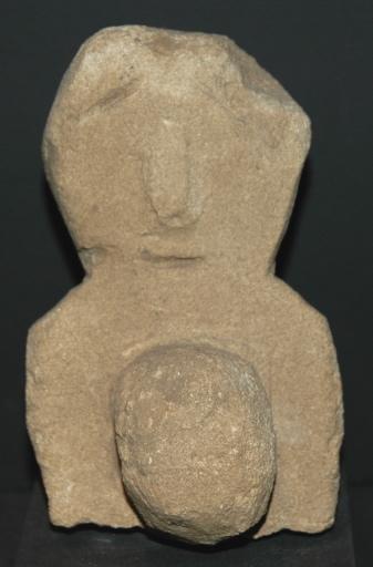 Ex-voto du temple de la forêt d'Halatte, femme enceinte (?)_0