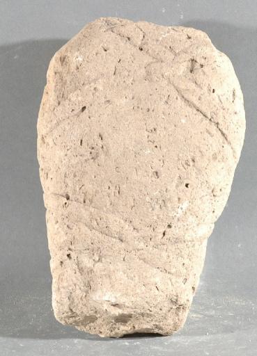 Ex-voto du temple de la forêt d'Halatte, bébé emmailloté_0