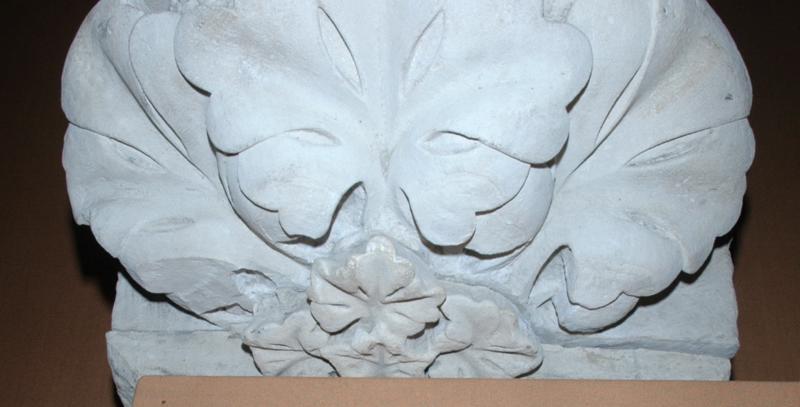 Console aux feuilles et grenades_0