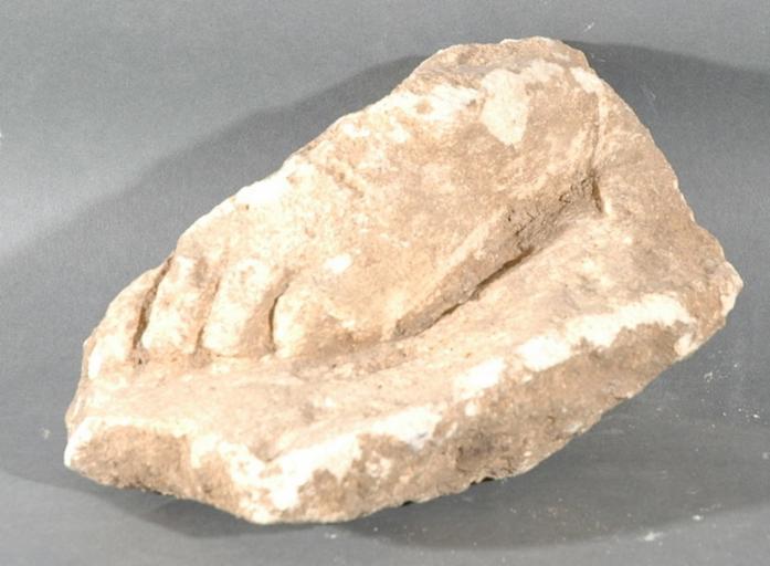 Ex-voto du temple de la forêt d'Halatte, pied gauche_0