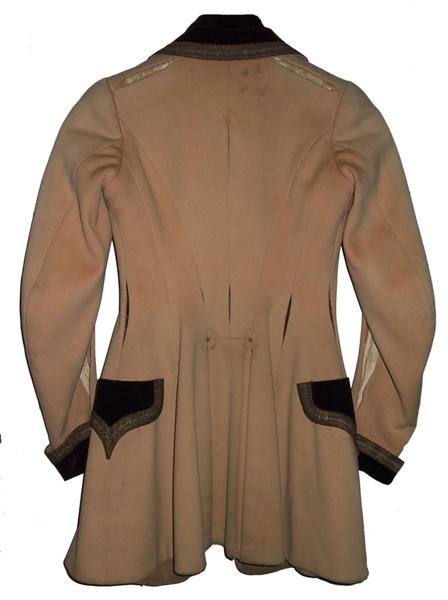 Tenue de dame de l'équipage de Champchevrier (Indre-et-Loire)_1