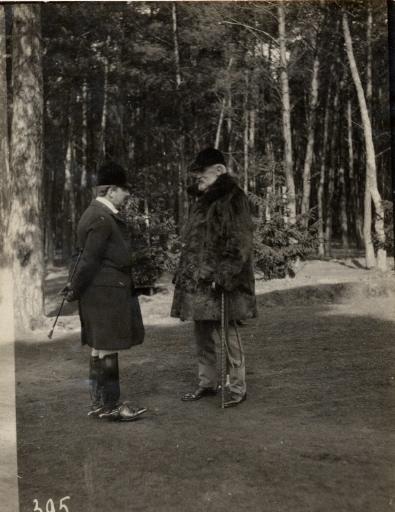 Le duc de Chartres en forêt, Philippe de Rozycki, 1894-1910