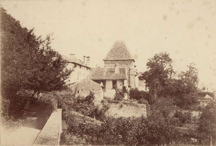 Le petit donjon de Flins_0