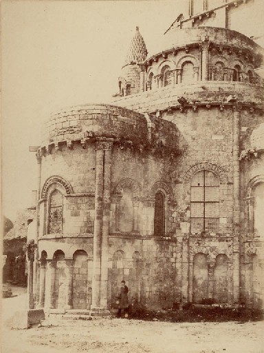 La collégiale Saint-Pierre_0