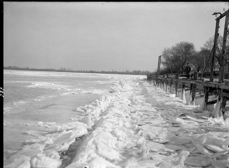 Gel sur le Grand-Rhône_0