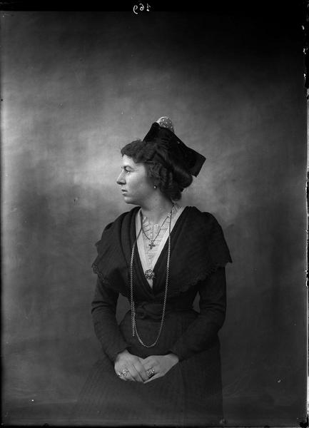 Antoinette Yonnet_0