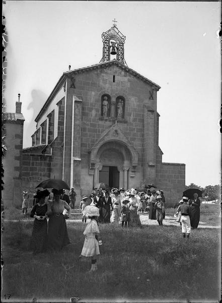 Sortie de la messe_0