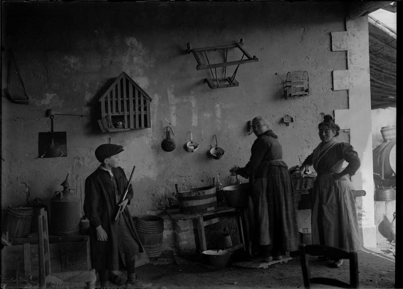 Activité ménagère, Carle Naudot, 1910 vers