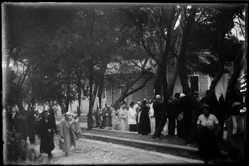 Procession religieuse_0