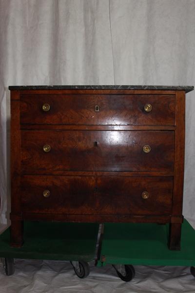 Commode_0