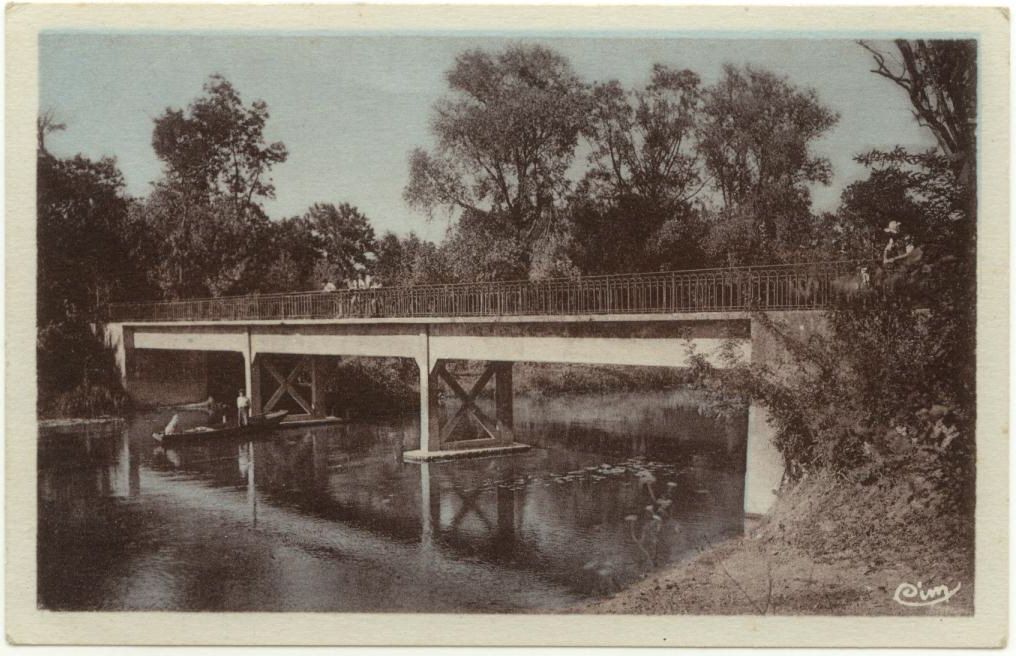 Le Néman (I.-et-L.) - Pont sur l’Indre_0