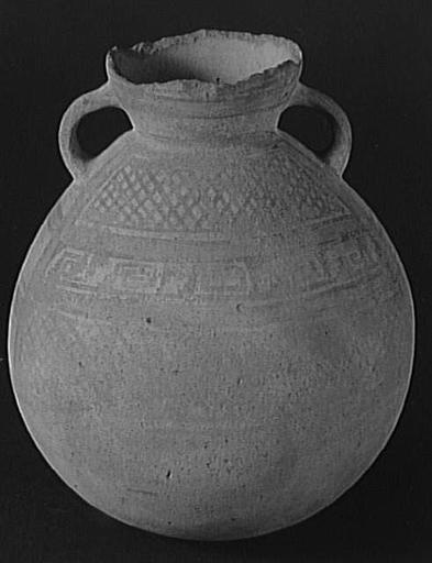 Vase (globulaire, à anses)_0