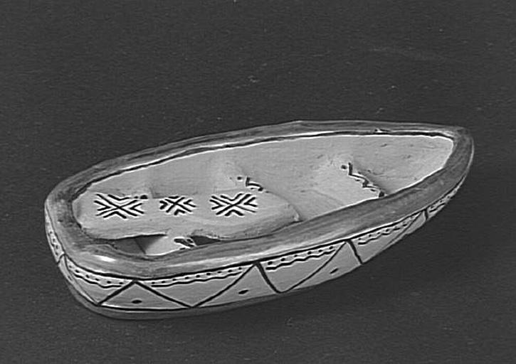 Pirogue (en miniature)_0