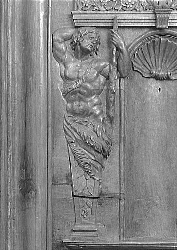 Reliquaire en forme de Mausolée de Saint-Maurice_8