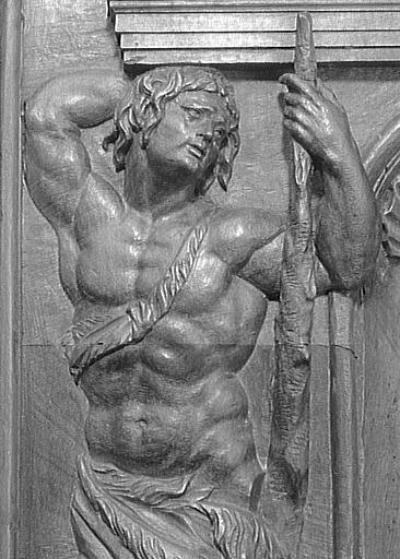 Reliquaire en forme de Mausolée de Saint-Maurice_10