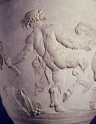 Vase à décor d'une ronde de Satyres et de Satyresses_0