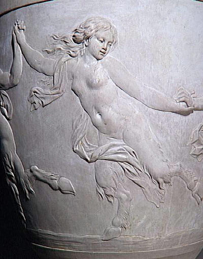 Vase à décor d'une ronde de Satyres et de Satyresses_0