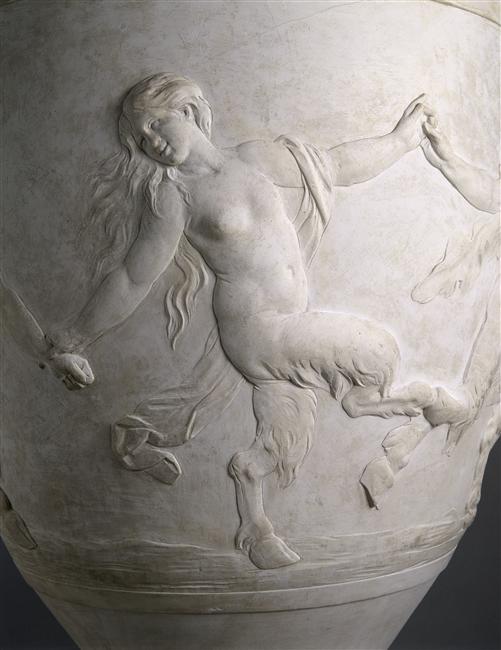 Vase à décor d'une ronde de Satyres et de Satyresses, avec les accessoires du thiase bachique_4