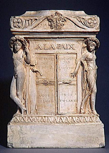 Base d'un monument à la Paix_0