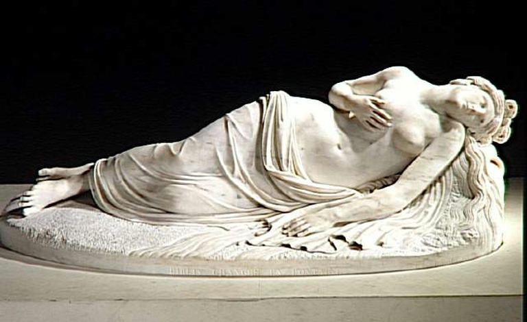 Biblis mourante changée en fontaine_0