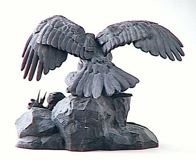 Aigle tenant un héron [tête de l'aigle tournée à droite]_2
