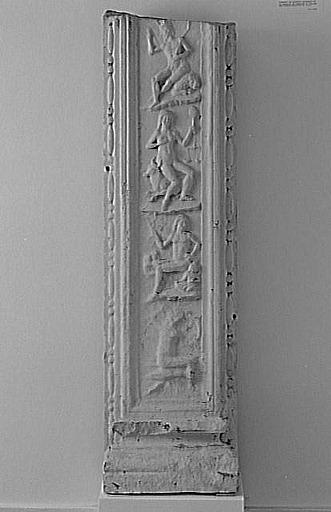 Fragment de pilastre d'applique ; Les planètes avec le Zodiaque_0